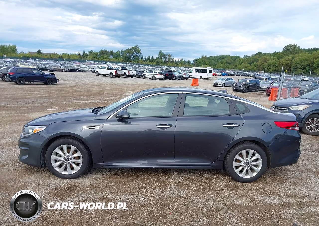 2017 Kia Optima Lx VIN:5XXGT4L31HG172860 - 14