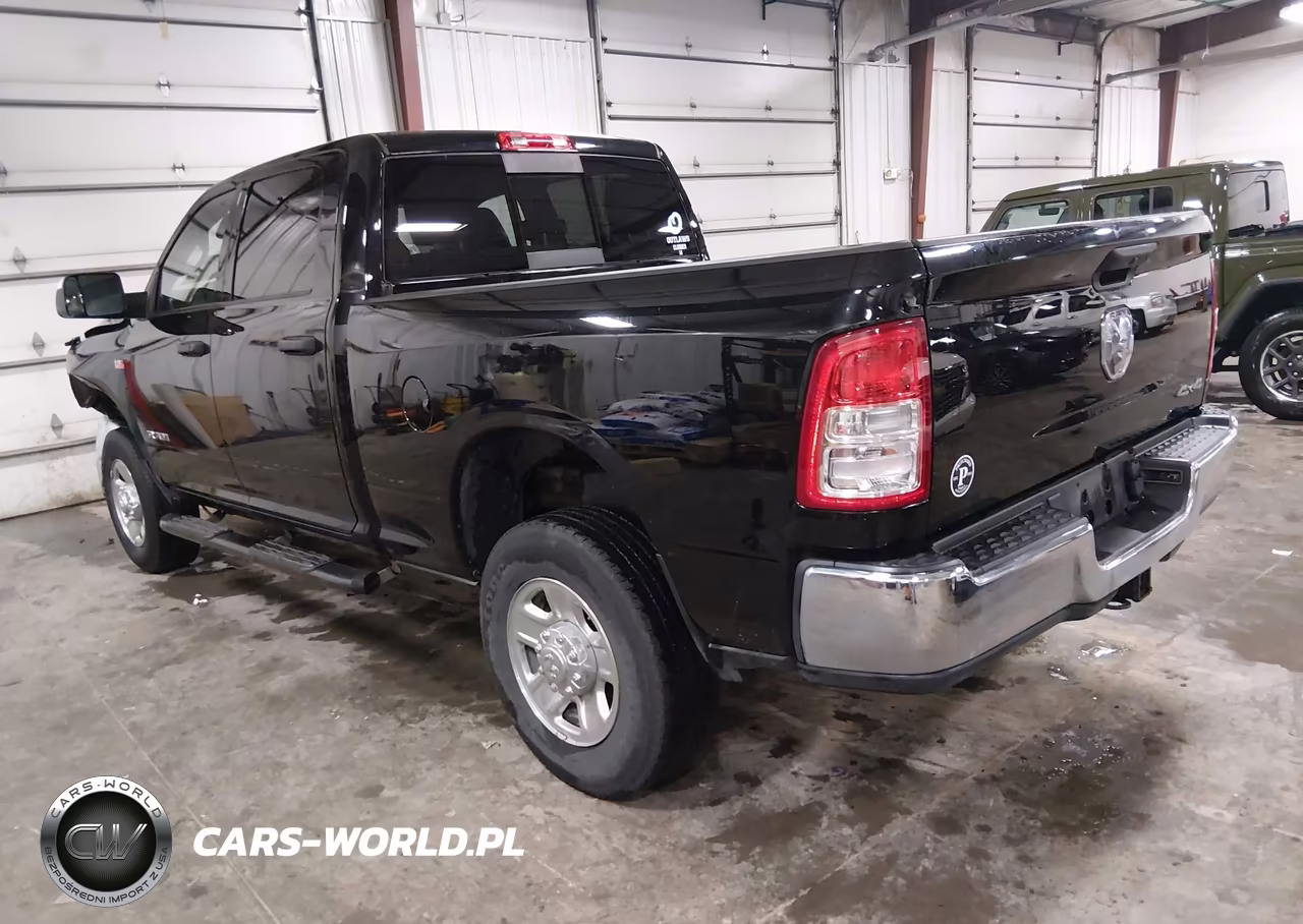 2021 Ram 2500 VIN:3C6UR5CJ8MG611864 - 3