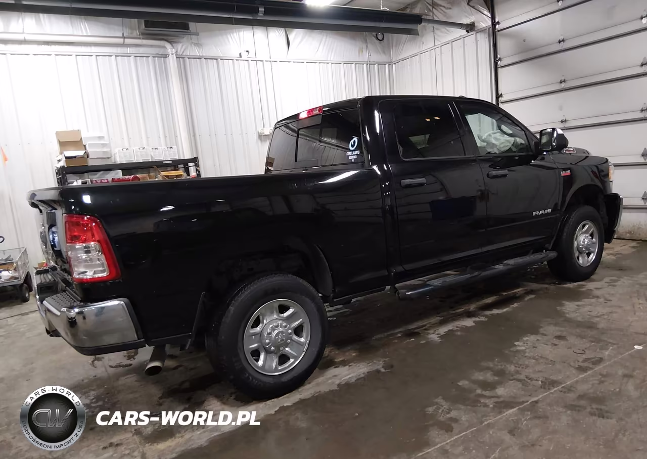 2021 Ram 2500 VIN:3C6UR5CJ8MG611864 - 4