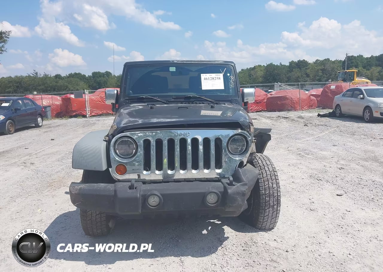2011 Jeep Wrangler Sport VIN:1J4AA2D18BL630991 - 13