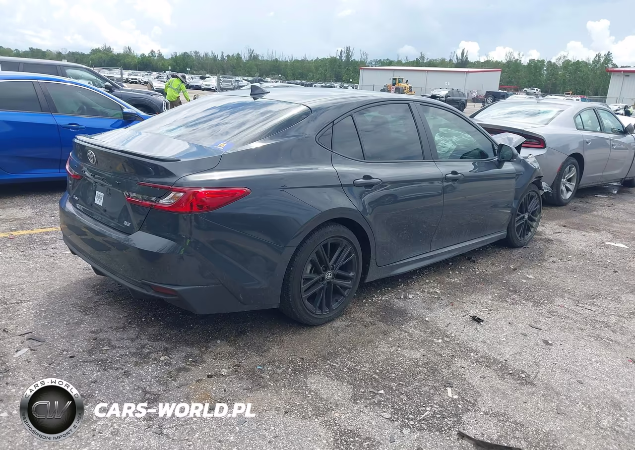 2025 Toyota Camry Se VIN:4T1DAACK3SU556523 - 4