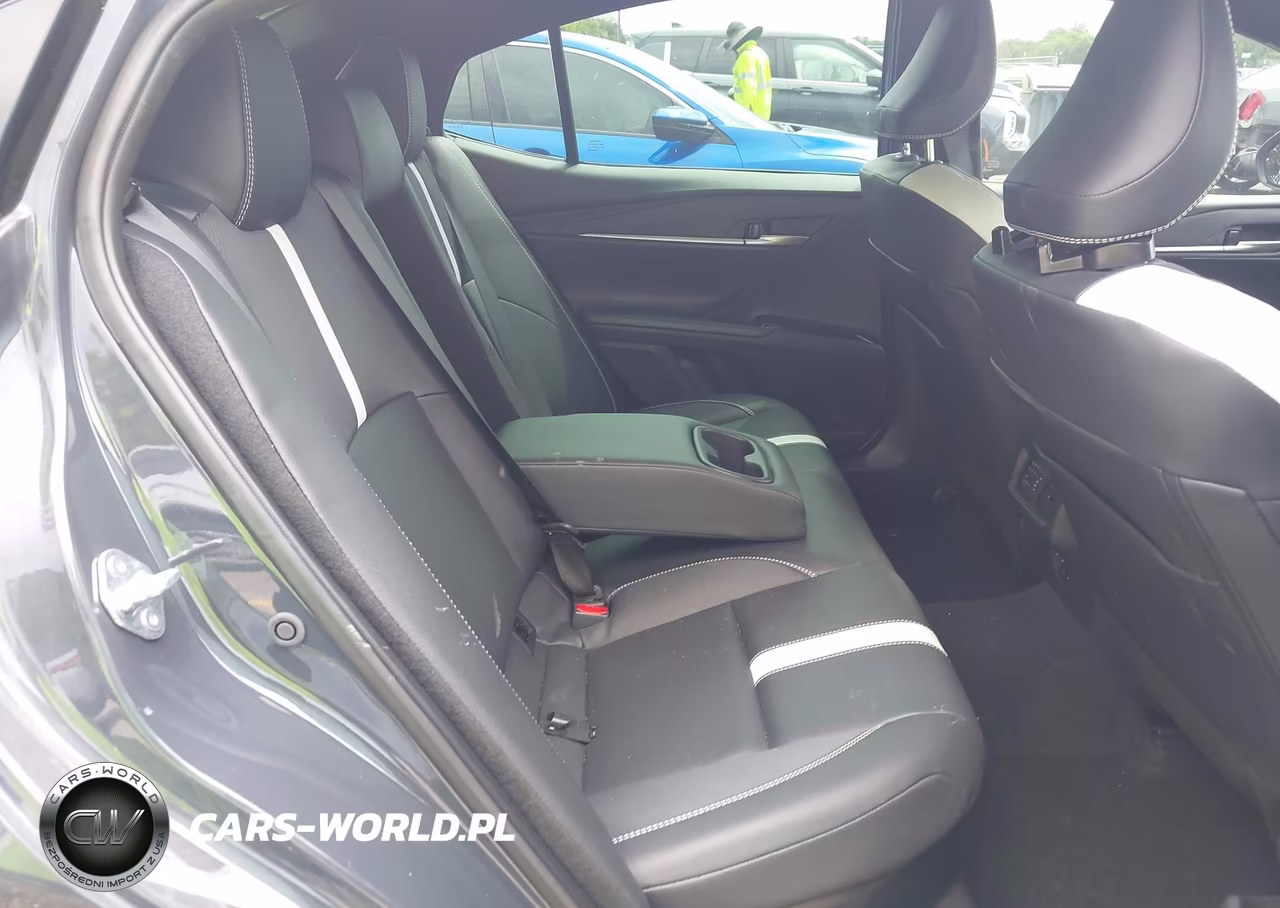 2025 Toyota Camry Se VIN:4T1DAACK3SU556523 - 8