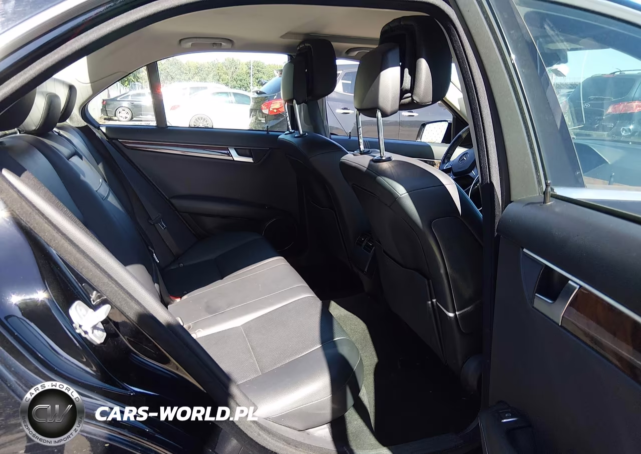 2013 Mercedes-Benz C 300 Luxury 4Matic VIN:WDDGF8AB4DF969787 - 8