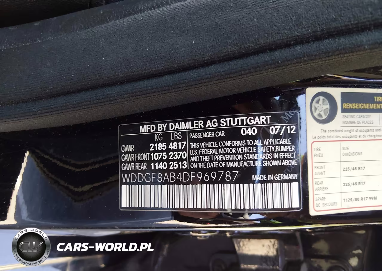 2013 Mercedes-Benz C 300 Luxury 4Matic VIN:WDDGF8AB4DF969787 - 9