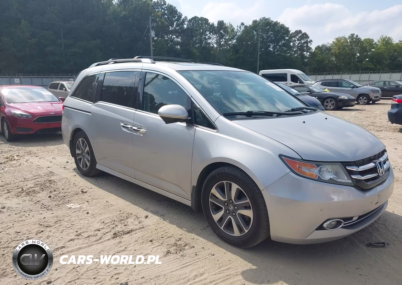 2014 Honda Odyssey Touring-Touring Elite