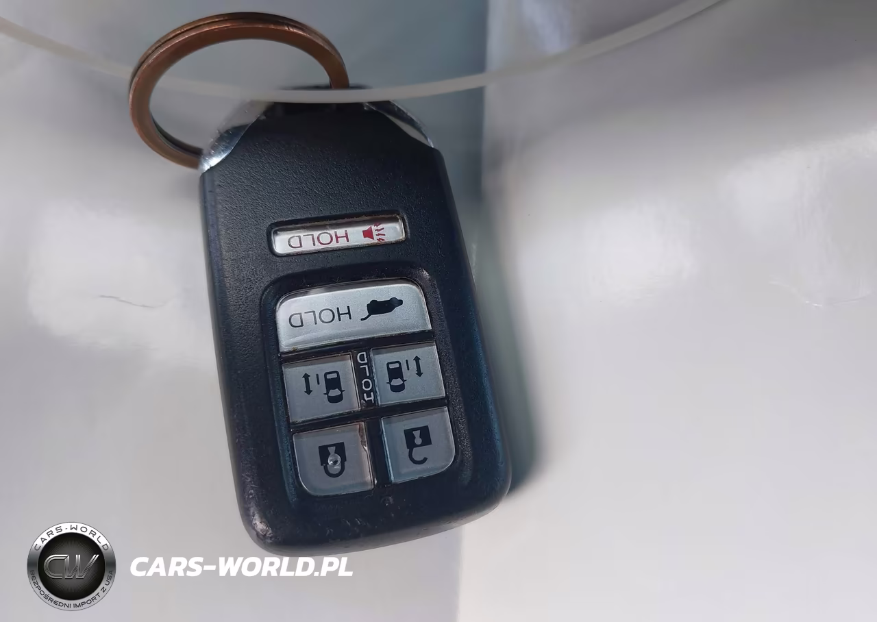 2014 Honda Odyssey Touring-Touring Elite VIN:5FNRL5H90EB120436 - 11