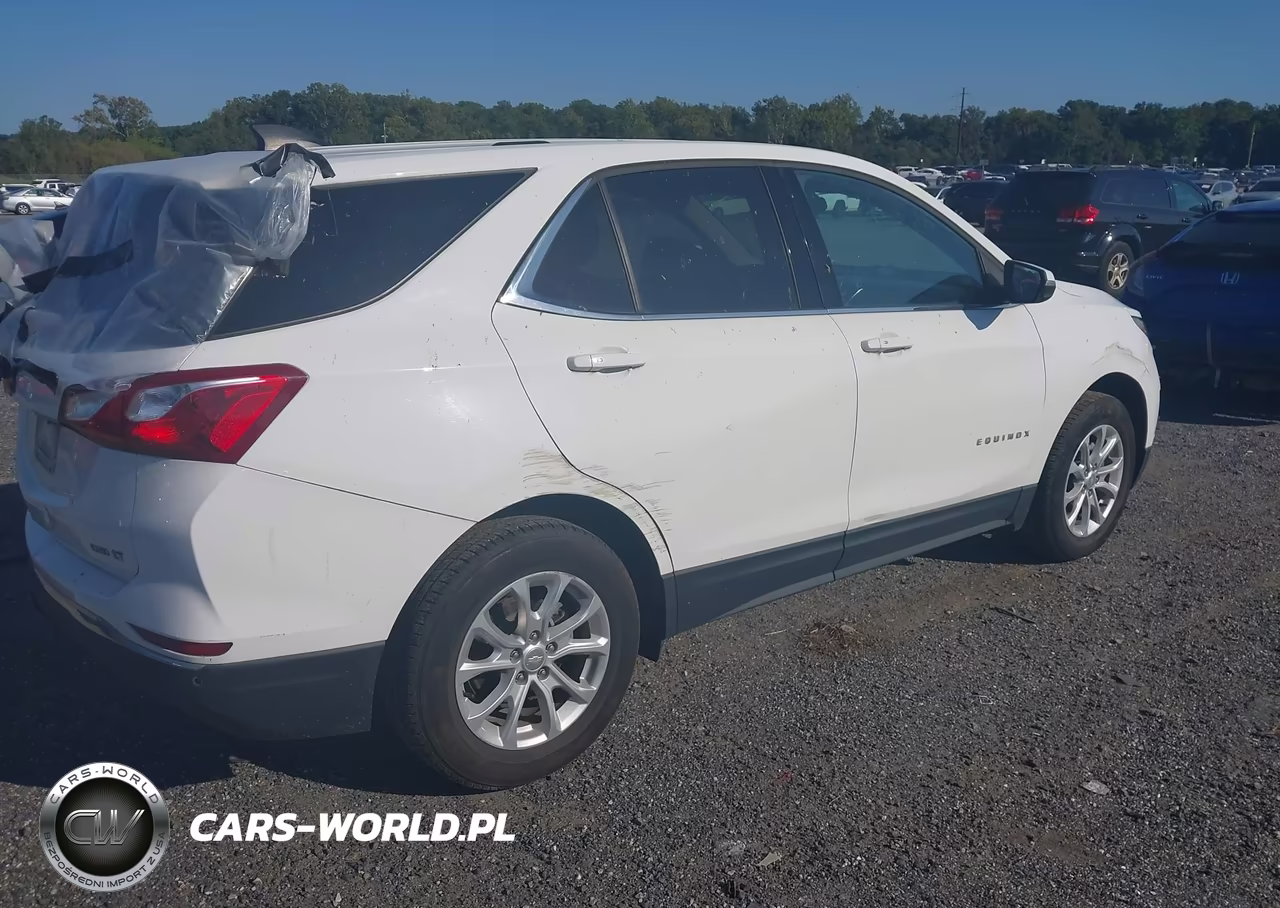 2018 Chevrolet Equinox Lt VIN:3GNAXSEV0JS590654 - 4