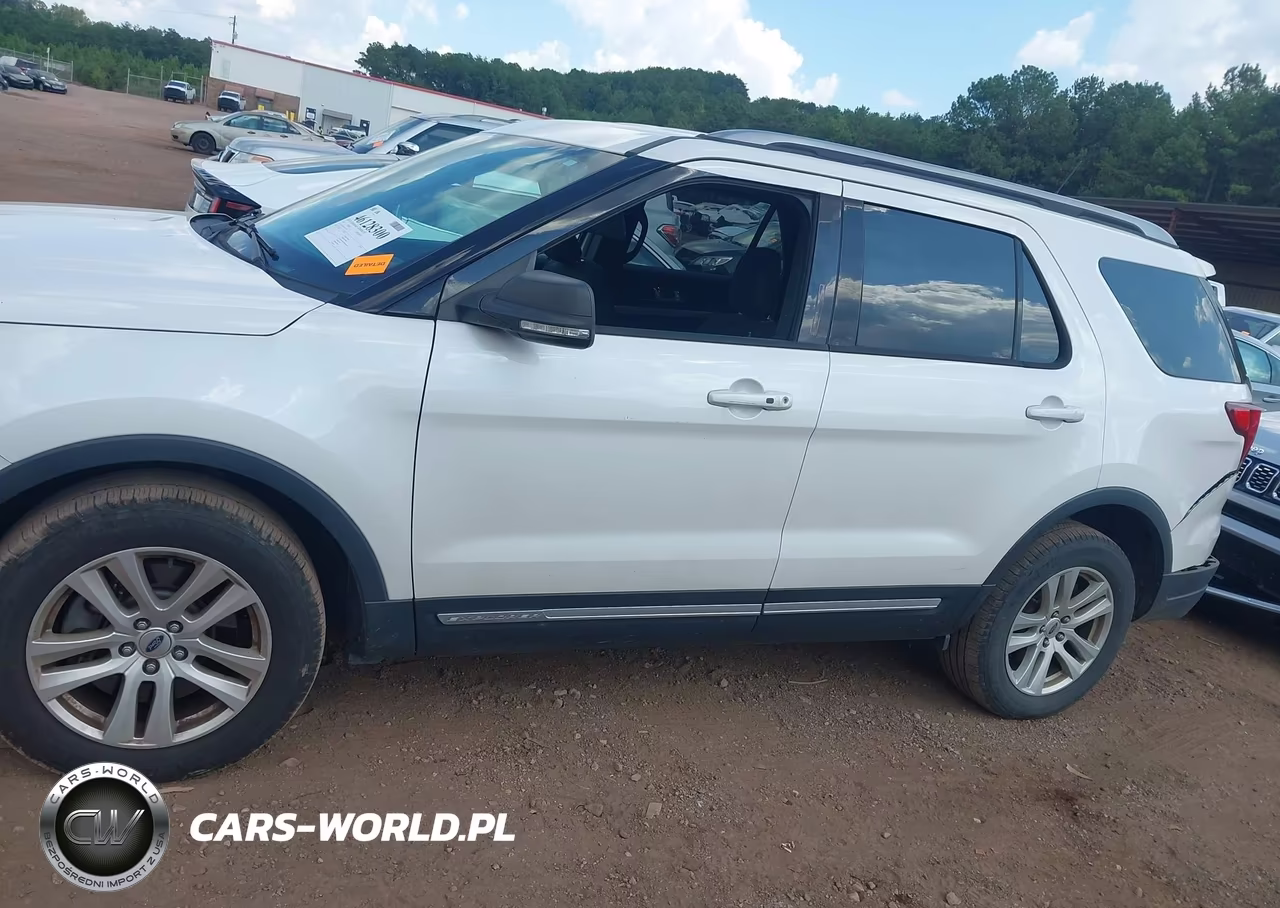 2019 Ford Explorer Xlt VIN:1FM5K8D82KGA57160 - 14
