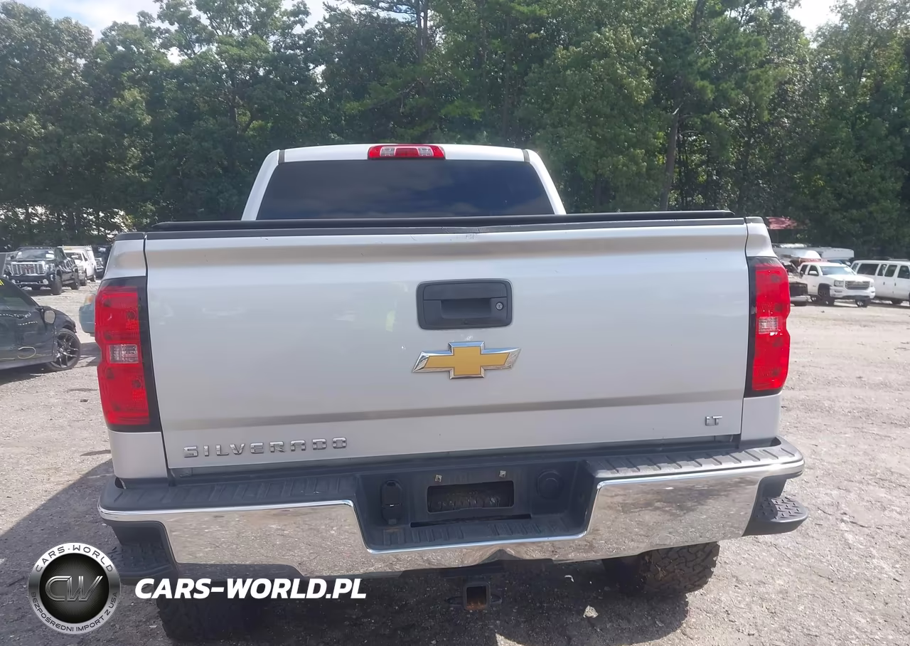 2018 Chevrolet Silverado 1500 1Lt VIN:3GCUKREC0JG186106 - 17