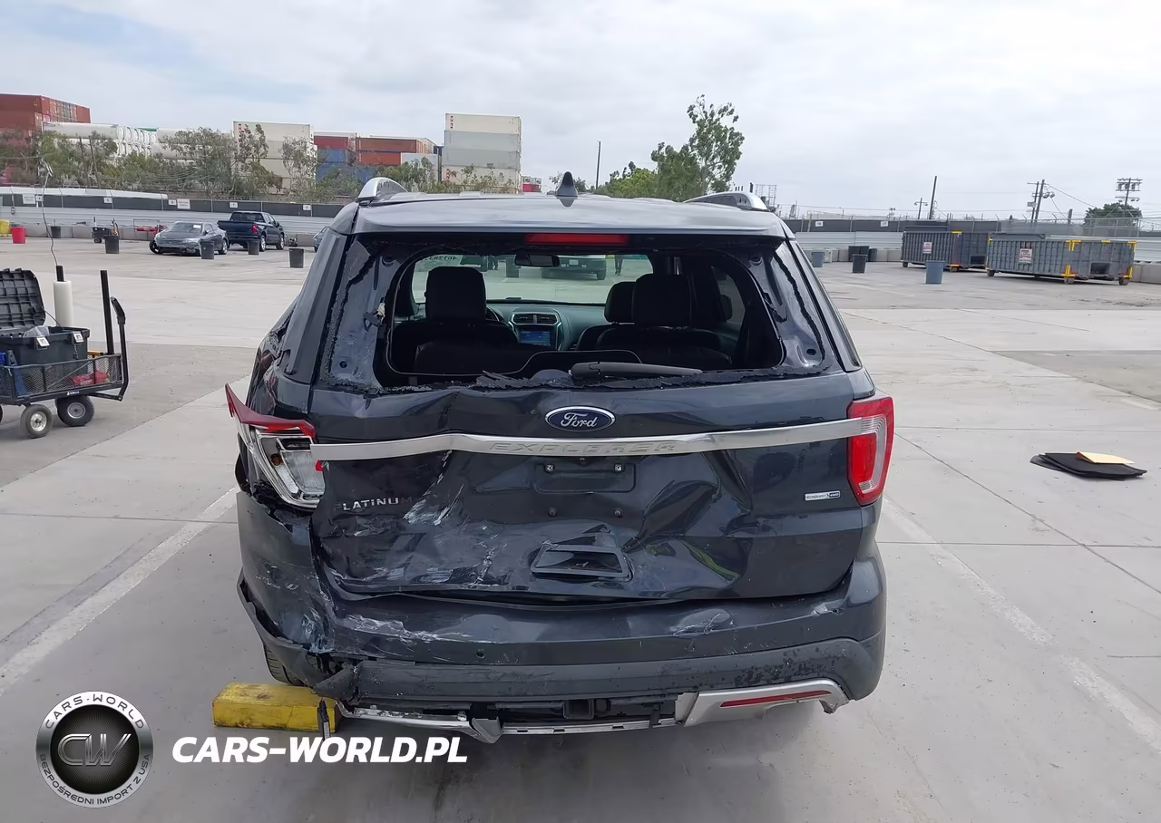 2017 Ford Explorer Platinum VIN:1FM5K8HT2HGB40191 - 17