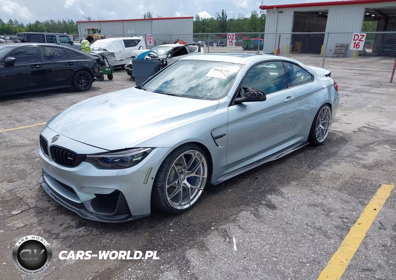 2015 BMW M4 VIN:WBS3R9C53FK331529 - 2