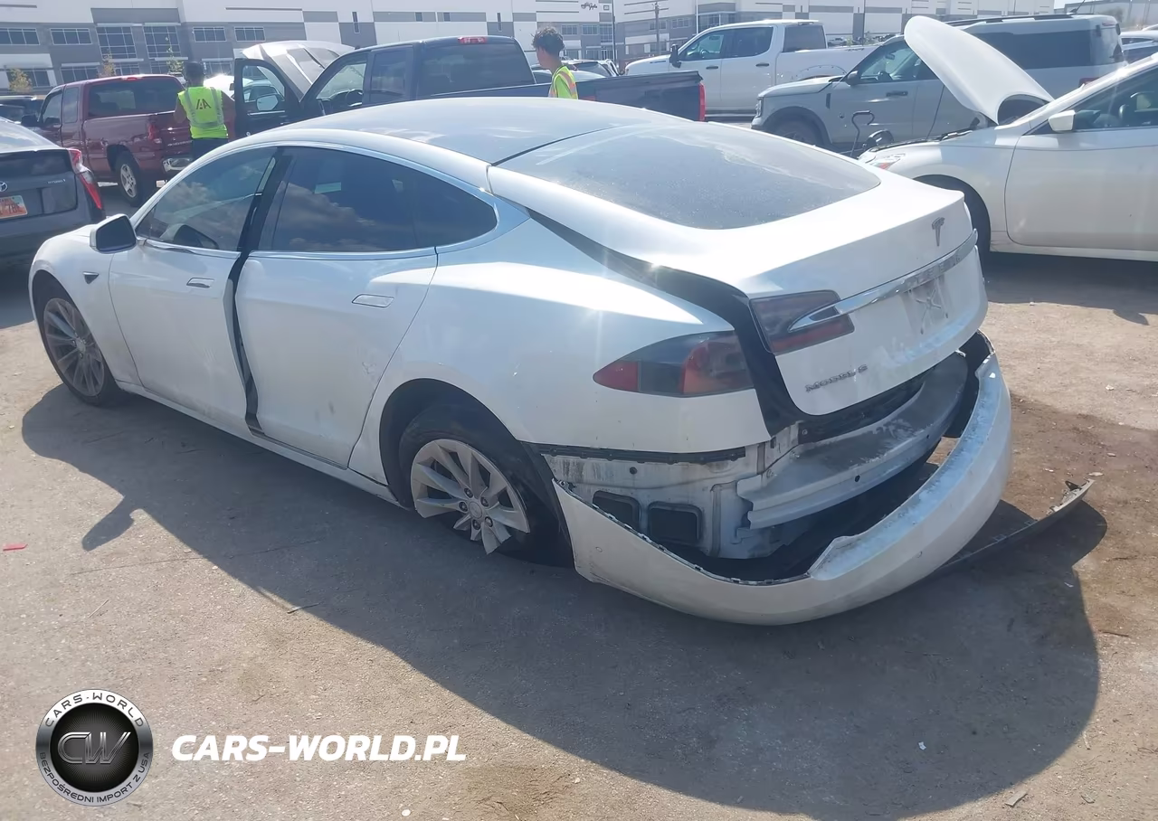 2017 Tesla Model S 60-75 VIN:5YJSA1E1XHF204492 - 3