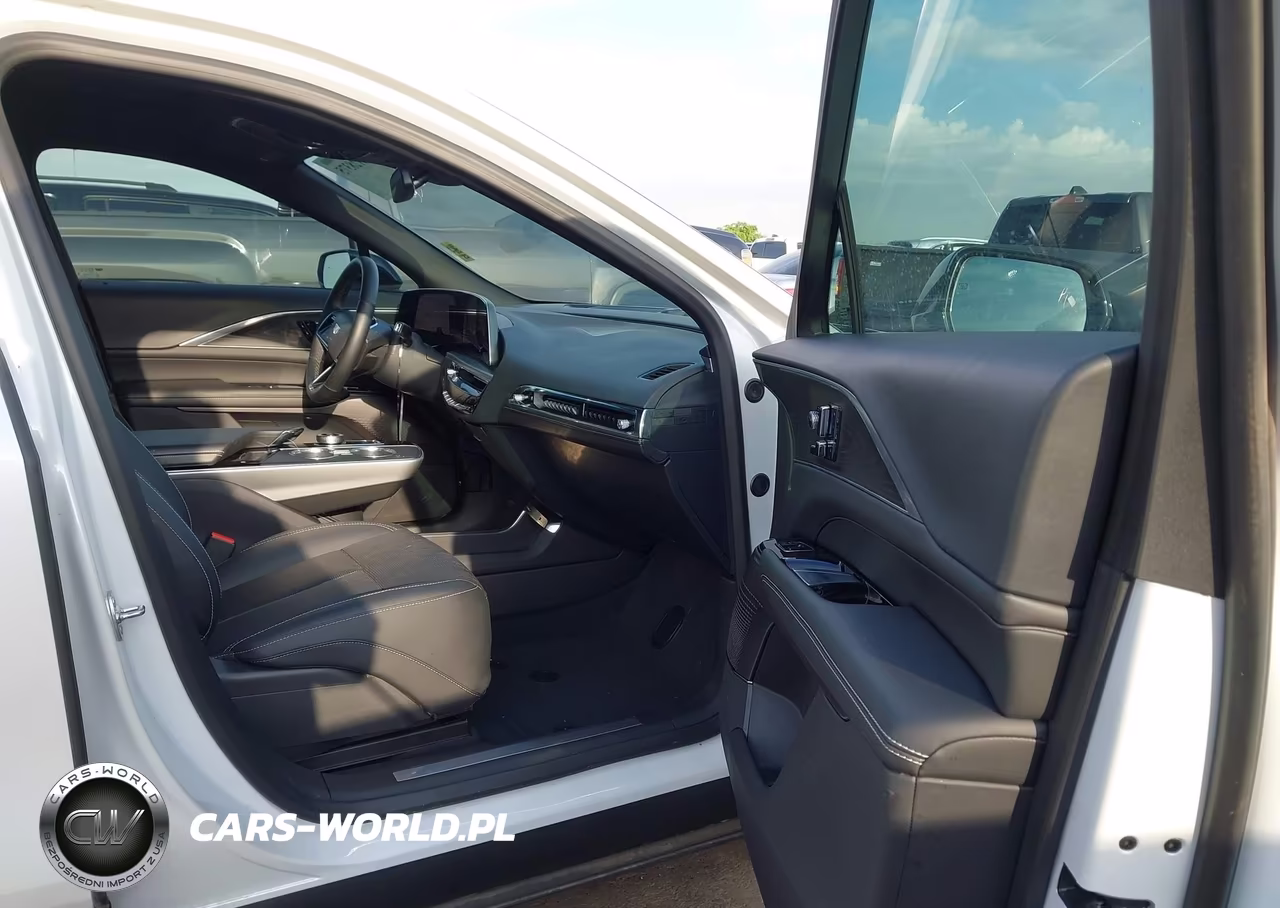 2025 Cadillac Lyriq Luxury 1 Rwd VIN:1GYKPNRK1SZ302119 - 5