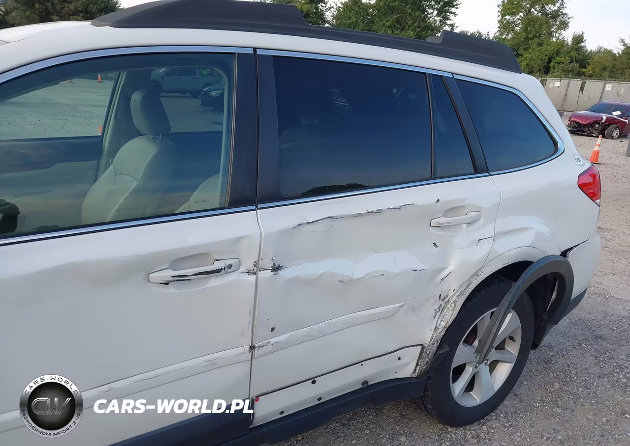 2014 Subaru Outback 2.5I Limited VIN:4S4BRBLC4E3328121 - 17