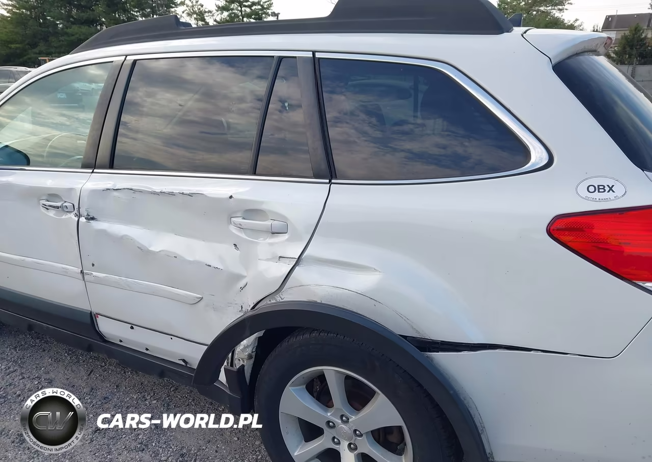 2014 Subaru Outback 2.5I Limited VIN:4S4BRBLC4E3328121 - 18