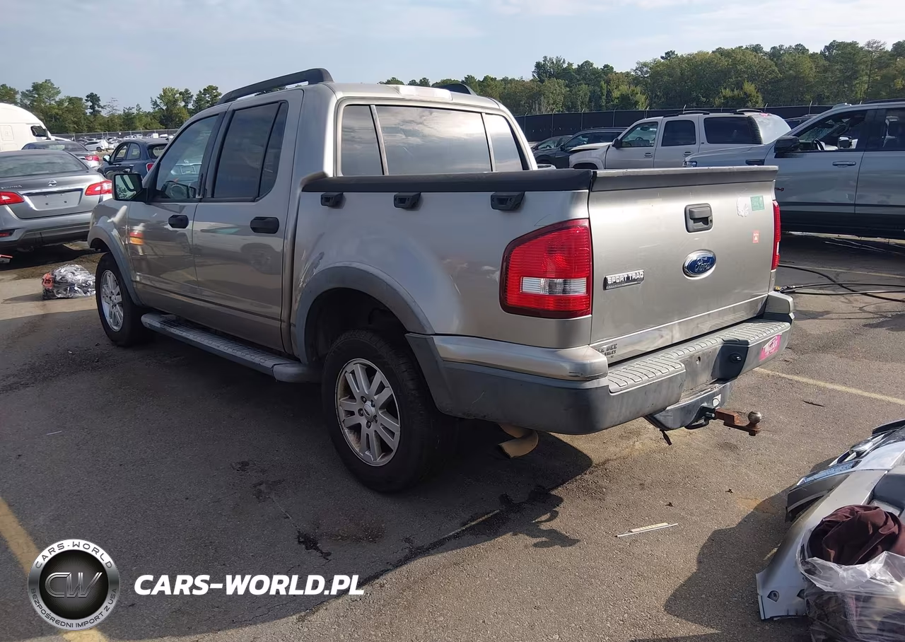 2008 Ford Explorer Sport Trac Xlt VIN:1FMEU31E28UA44622 - 3