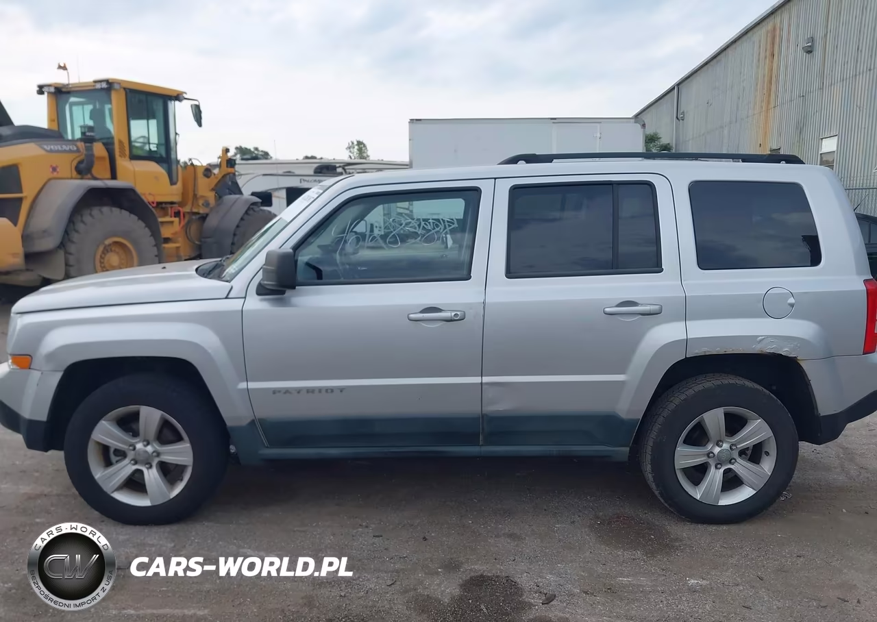 2011 Jeep Patriot Sport VIN:1J4NF1GBXBD276788 - 14
