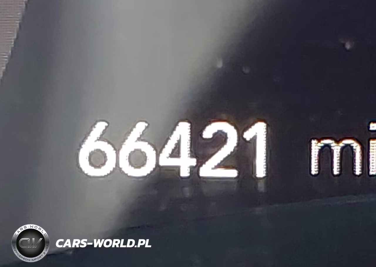 2023 Chrysler Pacifica Hybrid Touring L VIN:2C4RC1L71PR626282 - 16
