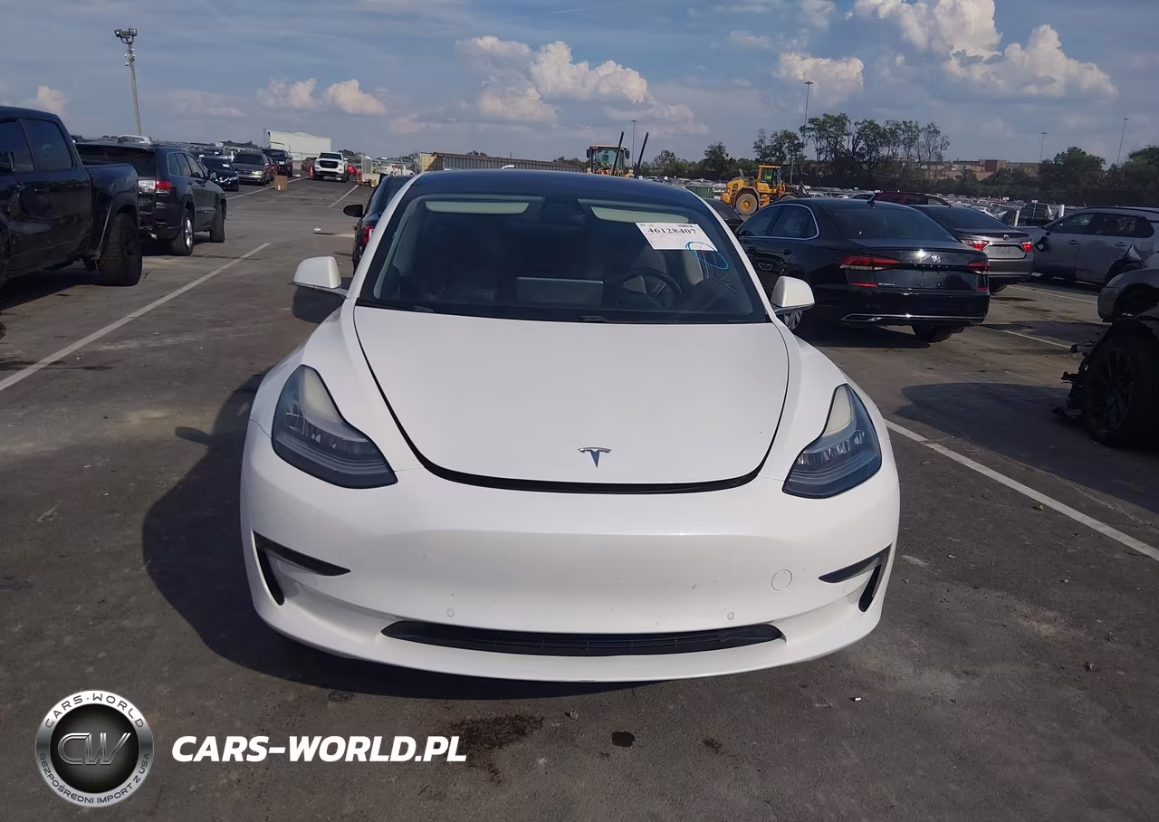 2018 Tesla Model 3 Long Range-Mid Range VIN:5YJ3E1EA3JF024981 - 12