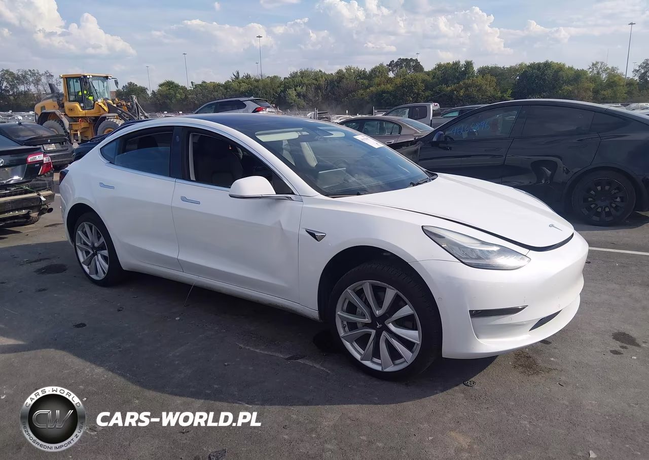 2018 Tesla Model 3 Long Range-Mid Range VIN:5YJ3E1EA3JF024981 - 13