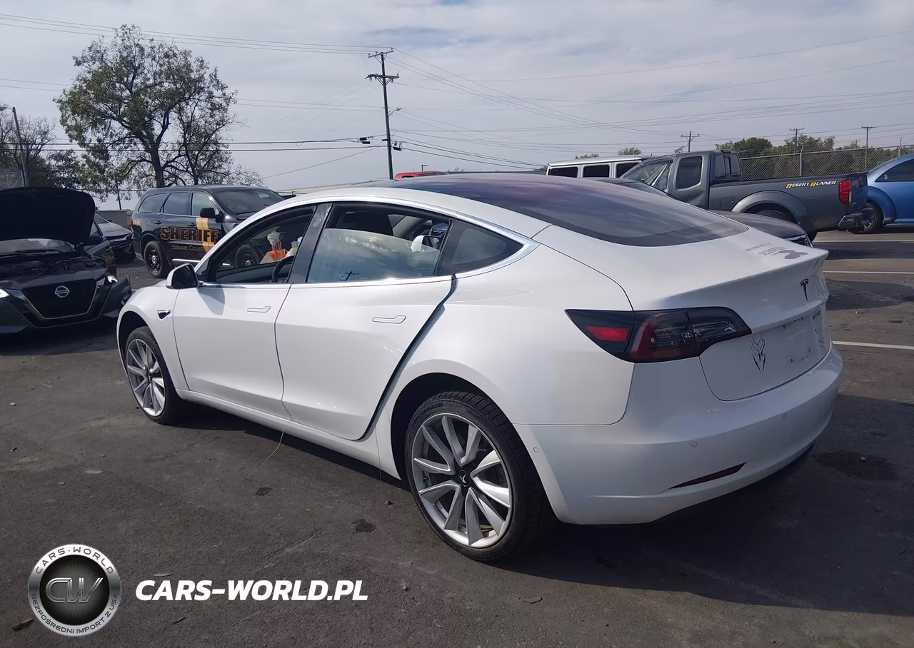 2018 Tesla Model 3 Long Range-Mid Range VIN:5YJ3E1EA3JF024981 - 3