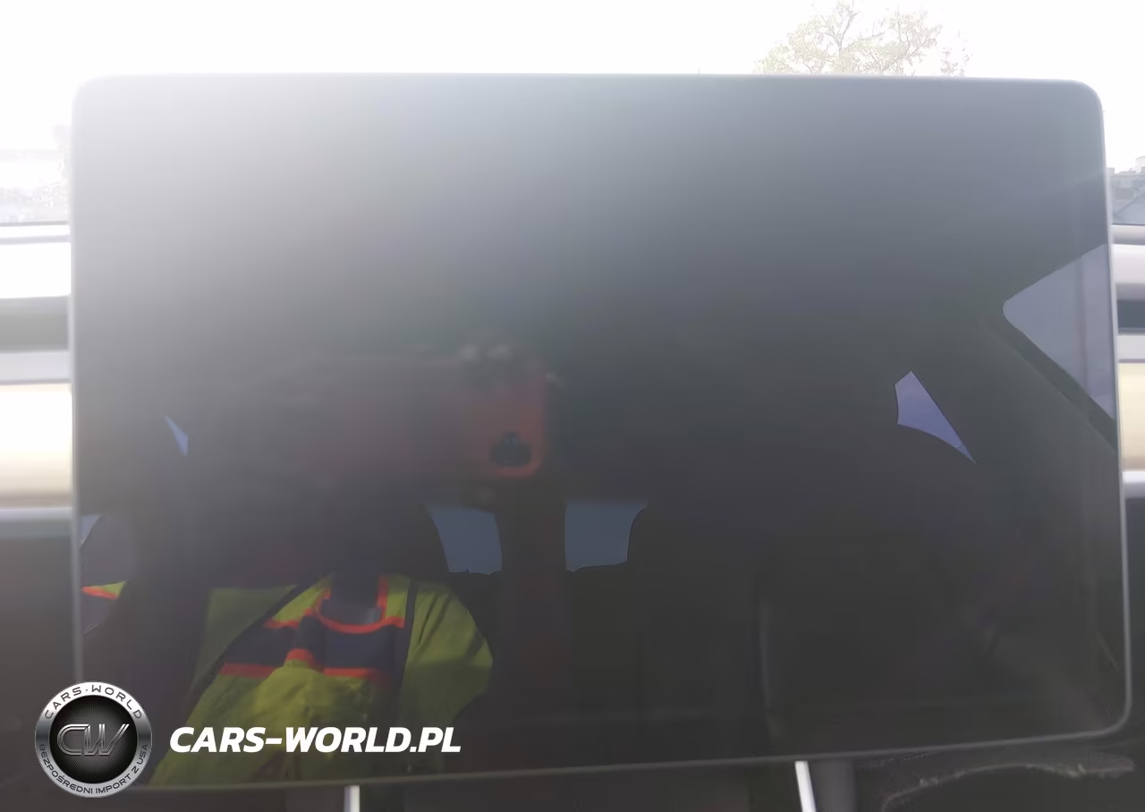 2018 Tesla Model 3 Long Range-Mid Range VIN:5YJ3E1EA3JF024981 - 7