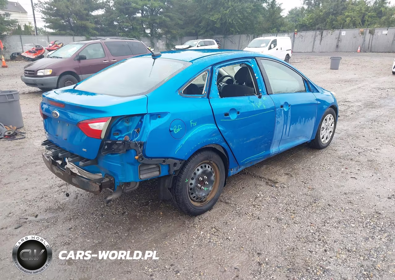 2012 Ford Focus Se VIN:1FAHP3F2XCL307211 - 4