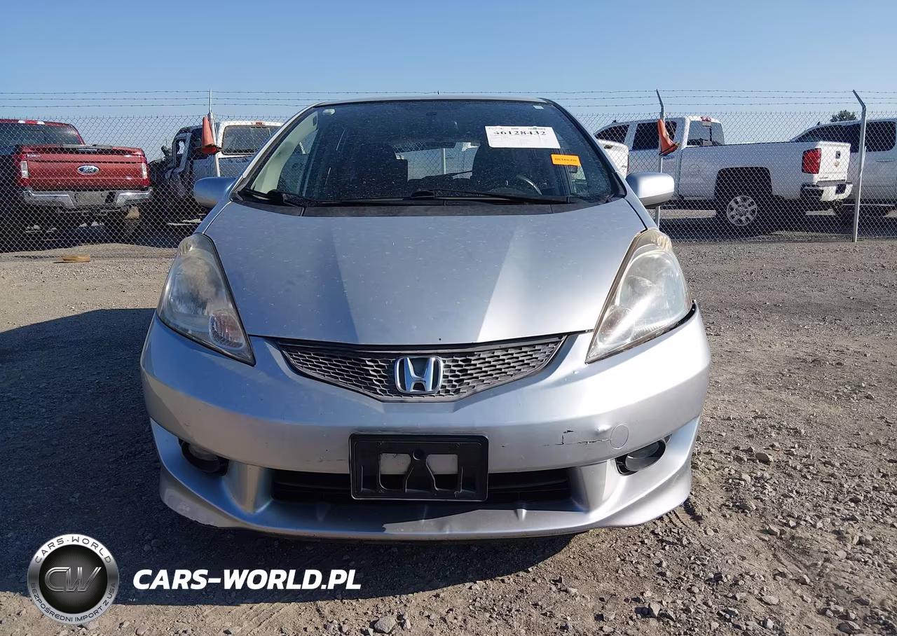 2011 Honda Fit Sport VIN:JHMGE8H59BC001517 - 12