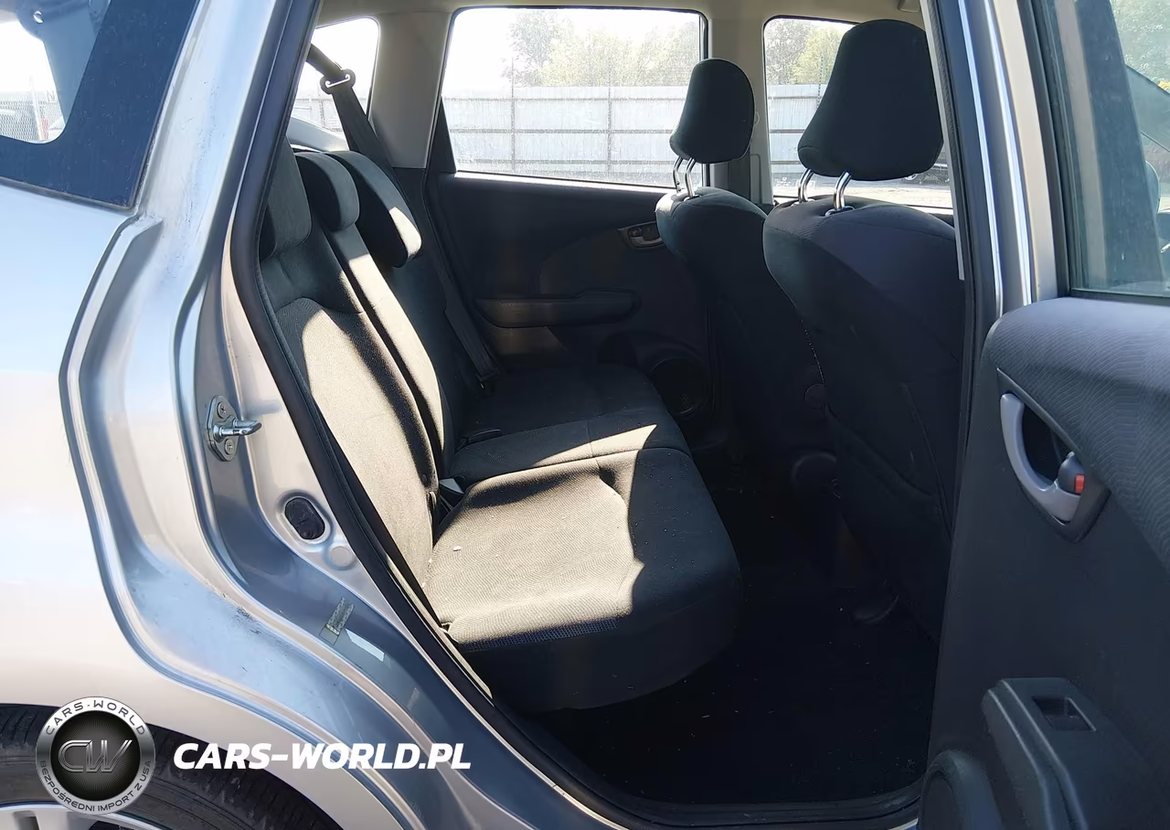 2011 Honda Fit Sport VIN:JHMGE8H59BC001517 - 8