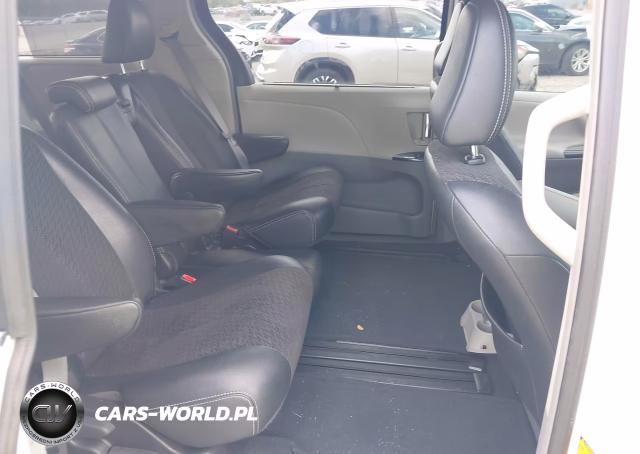 2012 Toyota Sienna Se 8 Passenger VIN:5TDXK3DC7CS253963 - 8