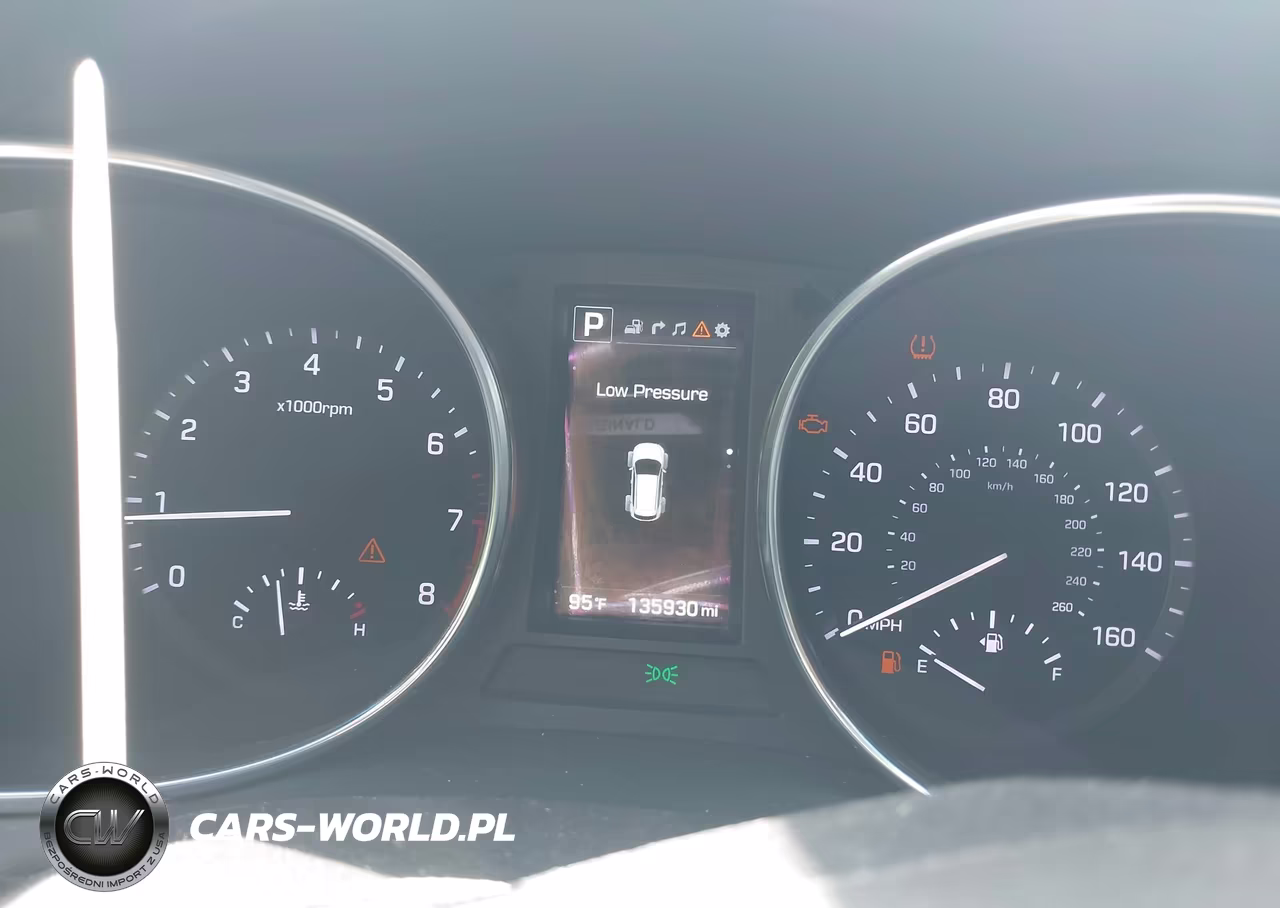 2017 Hyundai Santa Fe Sport 2.4L VIN:5NMZU3LB1HH041887 - 6