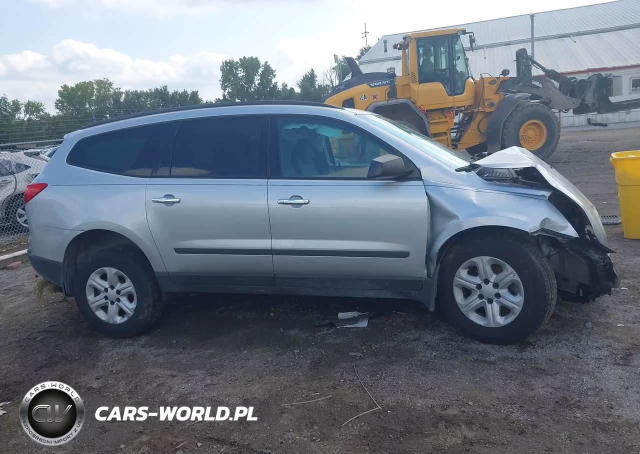 2011 Chevrolet Traverse Ls VIN:1GNKVFED2BJ255682 - 13