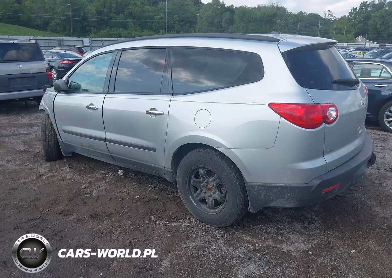 2011 Chevrolet Traverse Ls VIN:1GNKVFED2BJ255682 - 3
