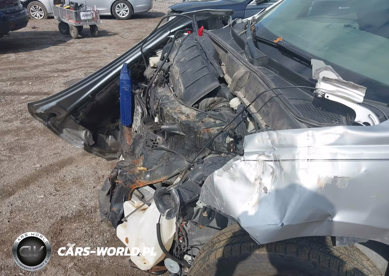 2011 Chevrolet Traverse Ls VIN:1GNKVFED2BJ255682 - 6