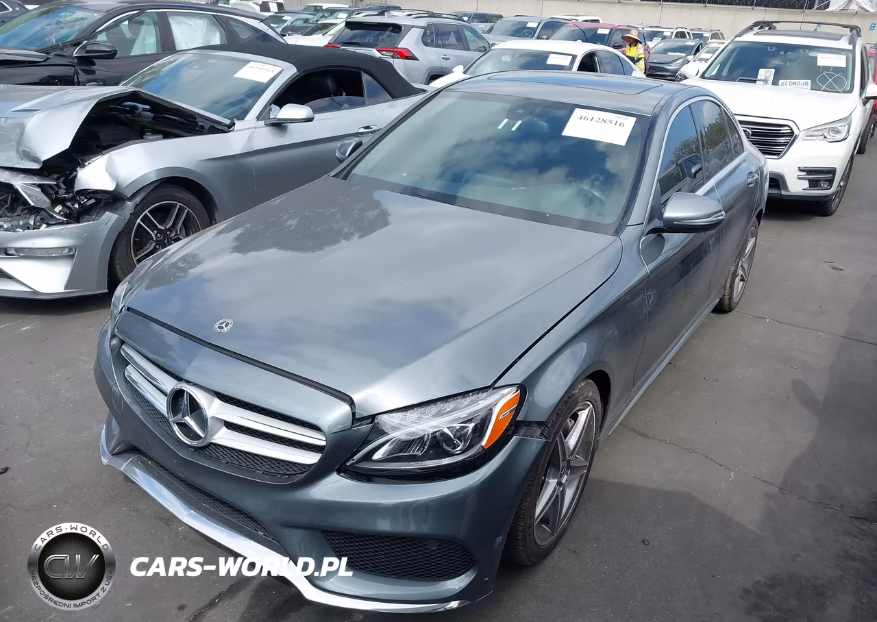 2018 Mercedes-Benz C 300 VIN:55SWF4JB8JU241256 - 2