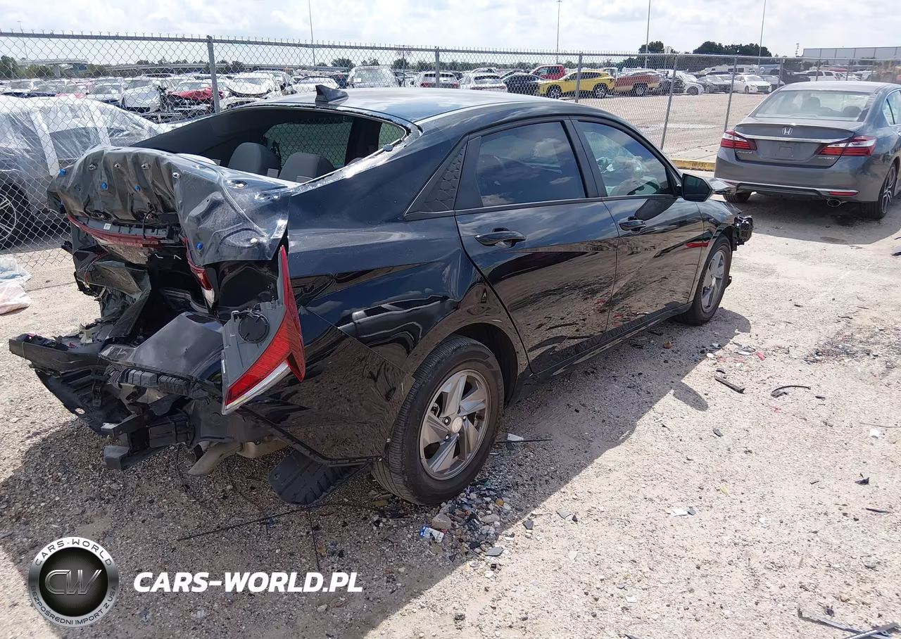 2025 Hyundai Elantra Se VIN:KMHLL4DG8SU015128 - 4