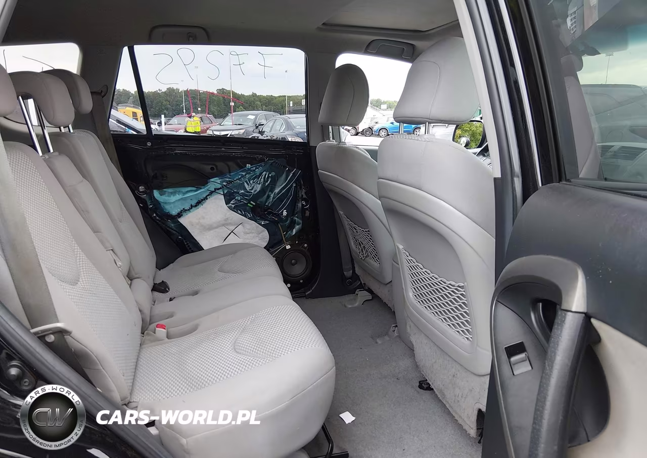 2011 Toyota Rav4 VIN:2T3BF4DV1BW115371 - 8