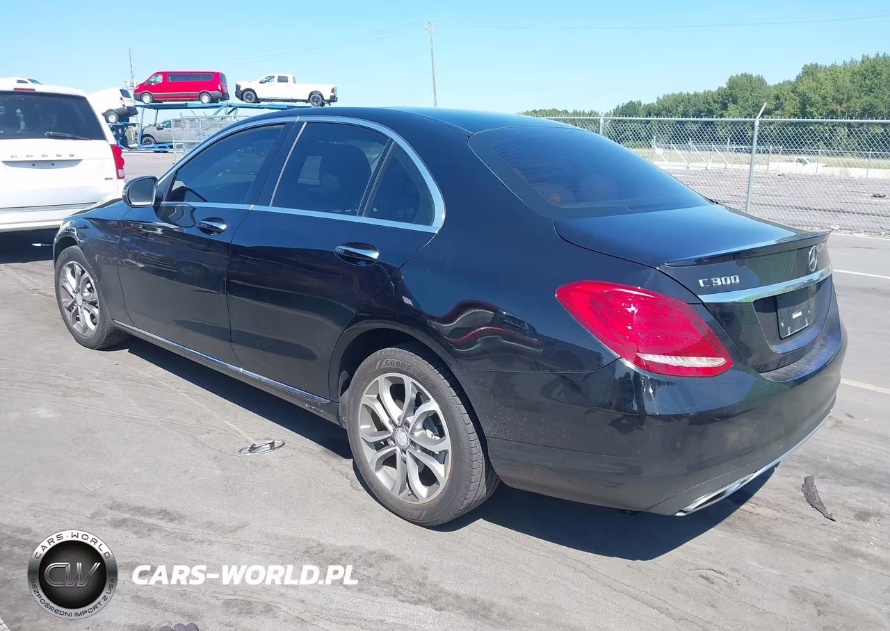 2016 Mercedes-Benz C 300 4Matic VIN:55SWF4KB7GU175497 - 3