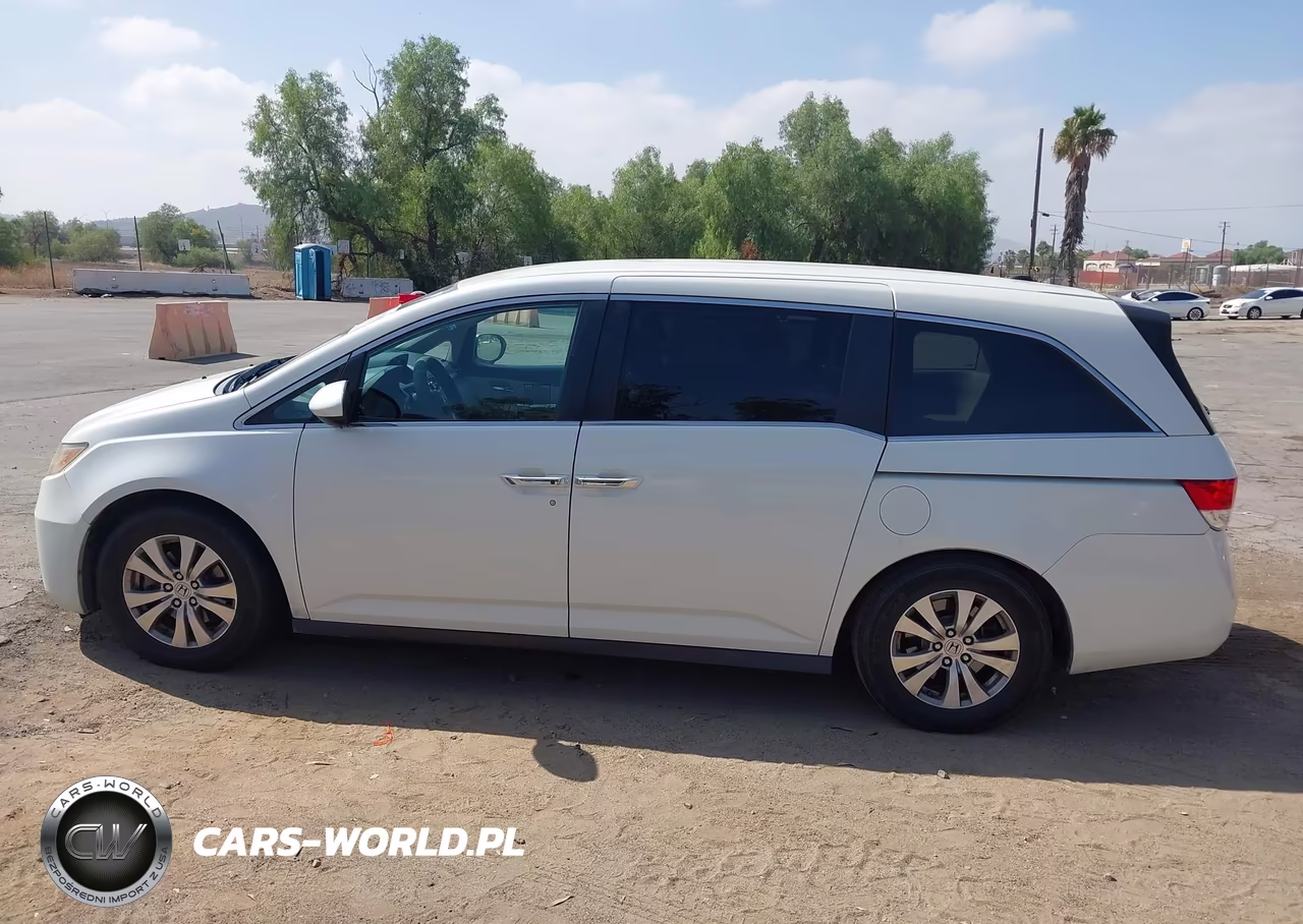 2016 Honda Odyssey Se VIN:5FNRL5H36GB164004 - 14