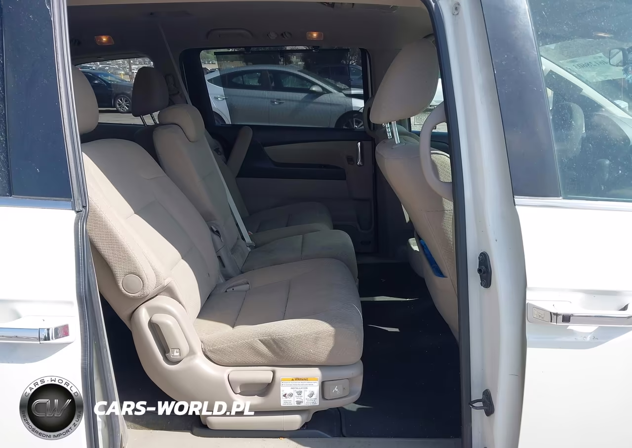2016 Honda Odyssey Se VIN:5FNRL5H36GB164004 - 8