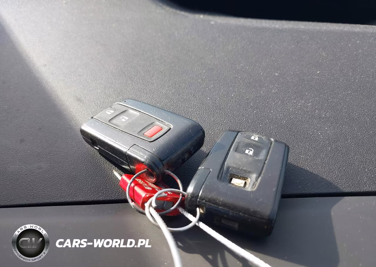 2005 Toyota Prius VIN:JTDKB20U557038307 - 11