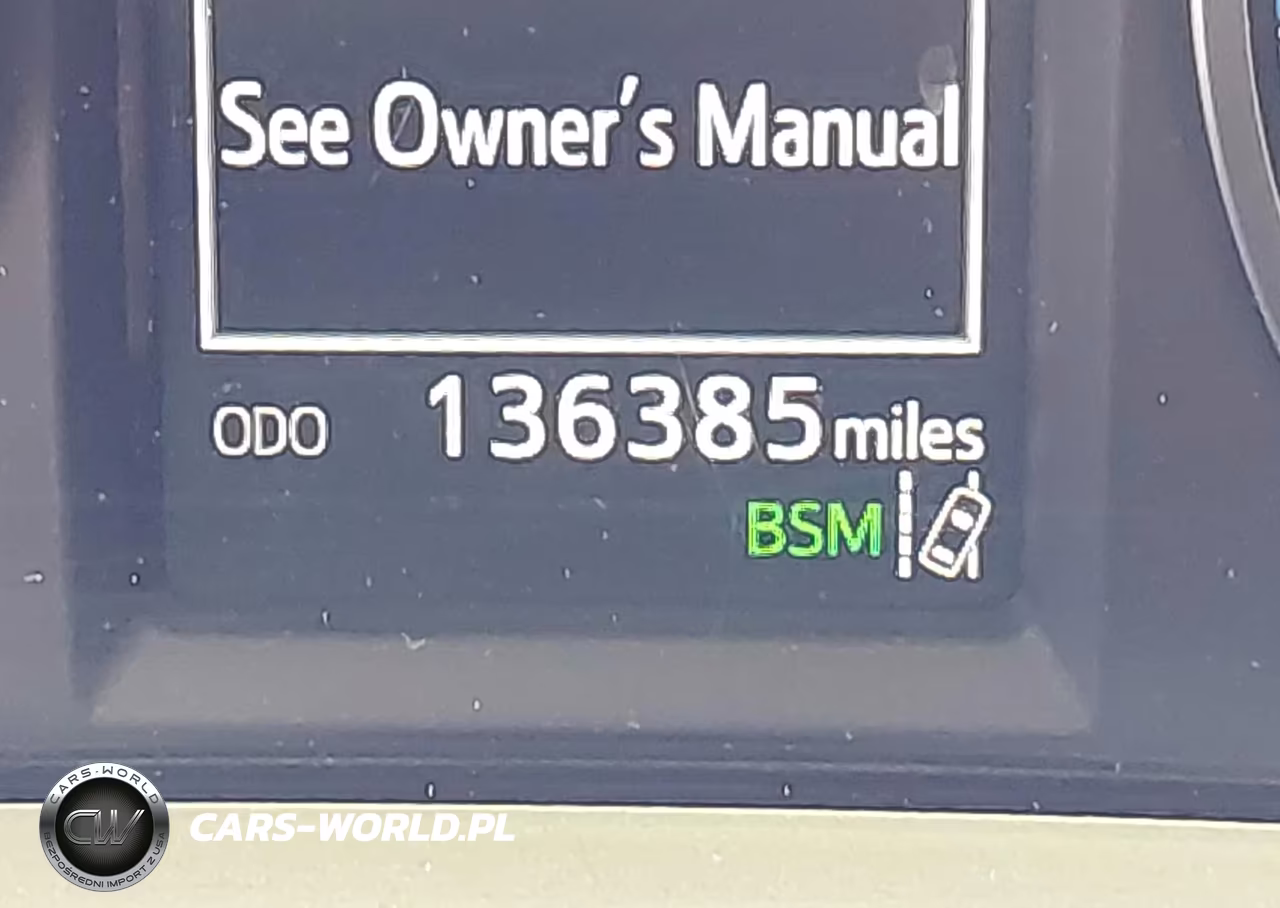 2018 Toyota Rav4 Xle VIN:JTMRFREV7JJ257277 - 16