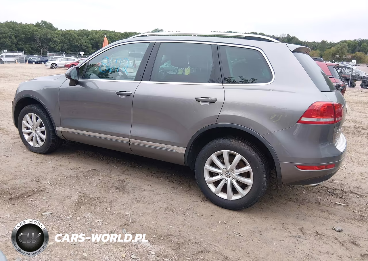 2012 Volkswagen Touareg Vr6 Sport VIN:WVGEF9BP2CD007897 - 3