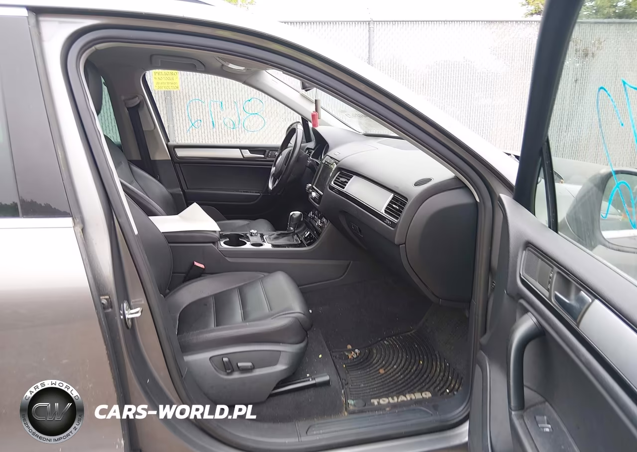 2012 Volkswagen Touareg Vr6 Sport VIN:WVGEF9BP2CD007897 - 5