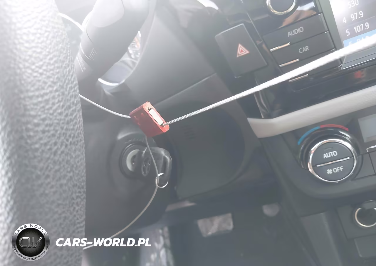 2016 Toyota Corolla Le Plus VIN:2T1BURHE3GC528052 - 11