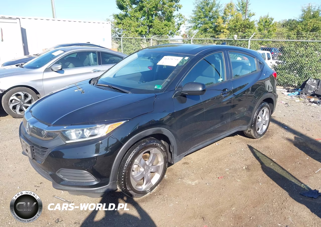 2019 Honda Hr-V Lx VIN:3CZRU6H37KG722068 - 2
