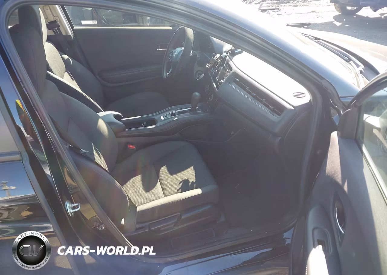 2019 Honda Hr-V Lx VIN:3CZRU6H37KG722068 - 5