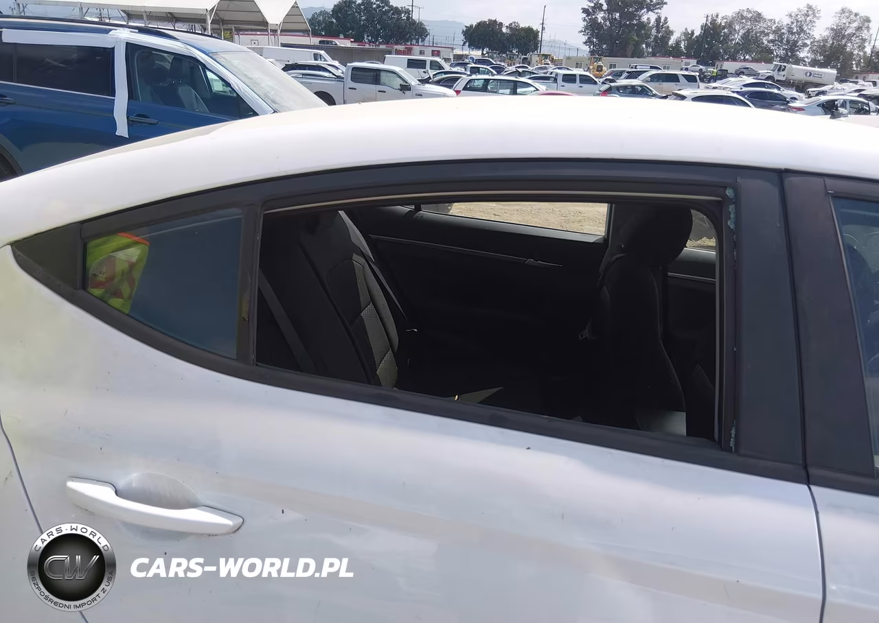 2019 Hyundai Elantra Se VIN:5NPD74LF6KH472908 - 6