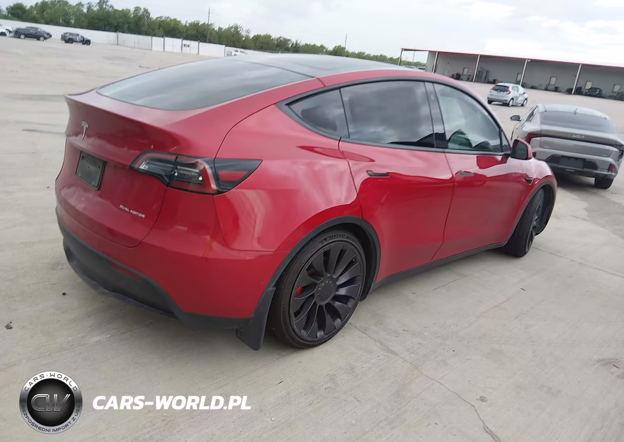 2021 Tesla Model Y Performance Dual Motor All-Wheel Drive VIN:5YJYGDEF1MF194547 - 4