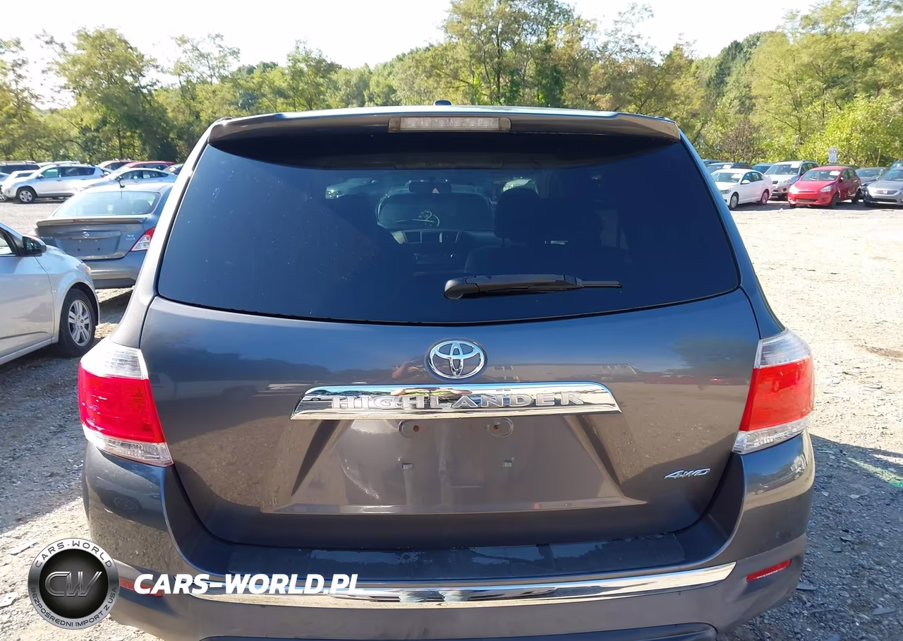 2011 Toyota Highlander Base V6 VIN:5TDBK3EH0BS068186 - 16